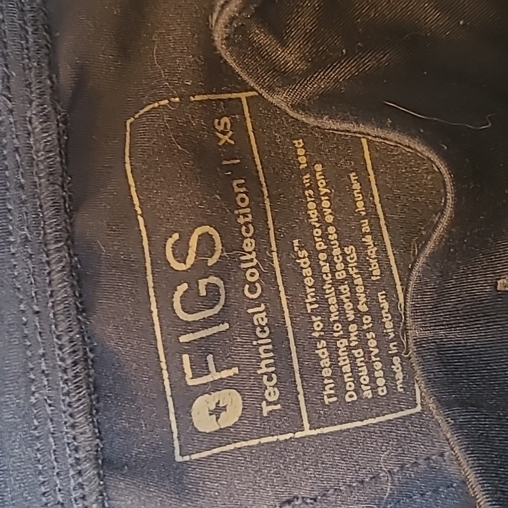 FIGS pants - Picture 4 of 5